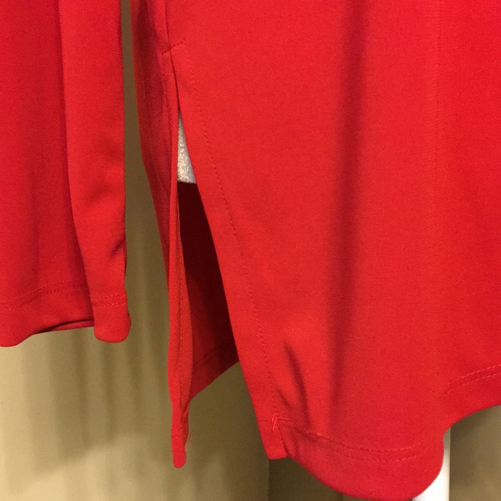 Lightweight One-Button Cardigan - Picture 6 of 8